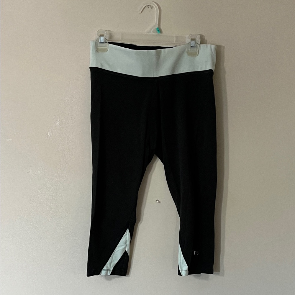 PINK Victoria's Secret Black Yoga  Leggings with mint Trim